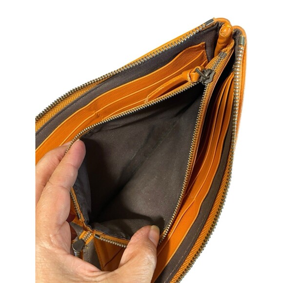 2010 BOTTEGA VENETA WOVEN LEATHER ZIP AROUND WALLET ORANGE - Picture 12 of 14